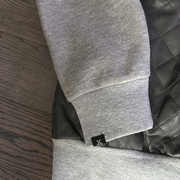 KITE Gray Quilted panel Men's Sweater Sz L - Picture 8 of 11